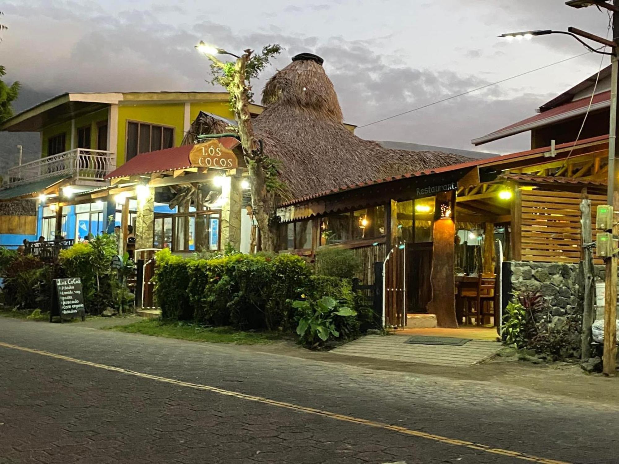 Hotel Restaurante Los Cocos Santa Cruz Ngoại thất bức ảnh